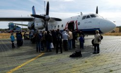 Ан-24 в аэропорту на Соловках