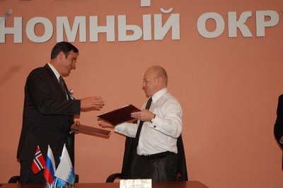 Rogaland Governor Tom Tvedt and head of NAO Igor Fyodorov.  